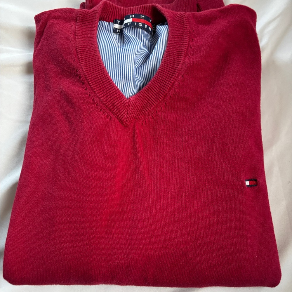 Tommy Hilfiger Men's Red Sweater